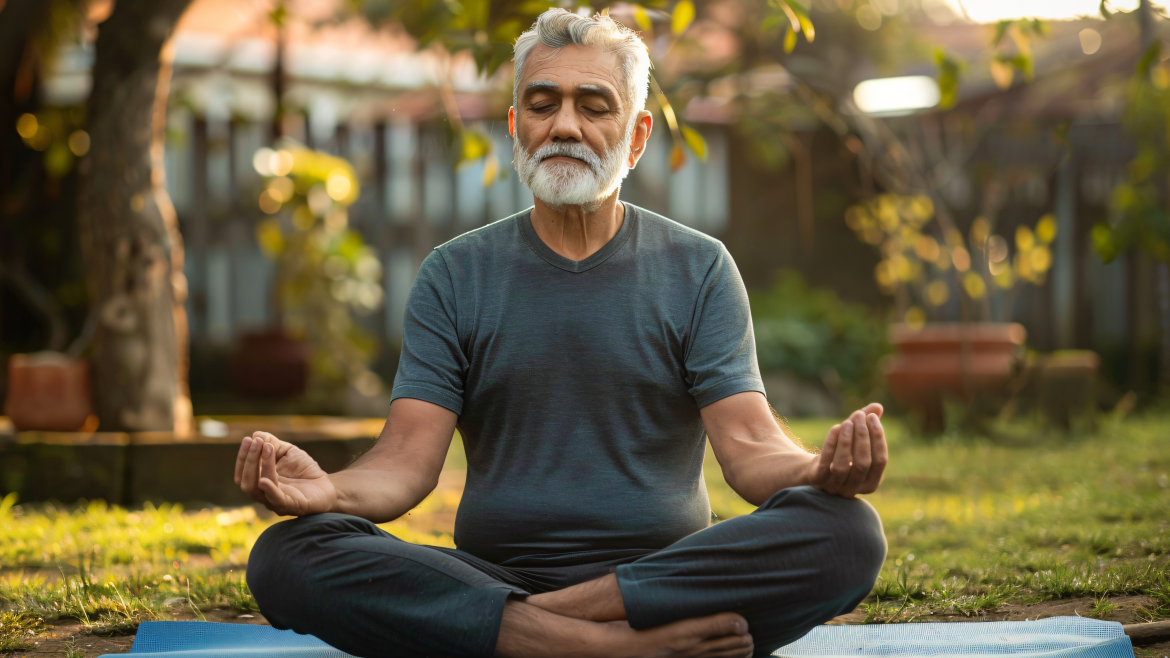 ENFOCATE EN EL PRESENTE MEDIANTE EL YOGA.